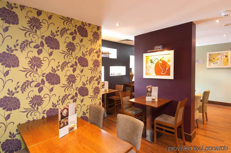 קרואולי Premier Inn London Gatwick Airport - Manor Royal מראה חיצוני תמונה
