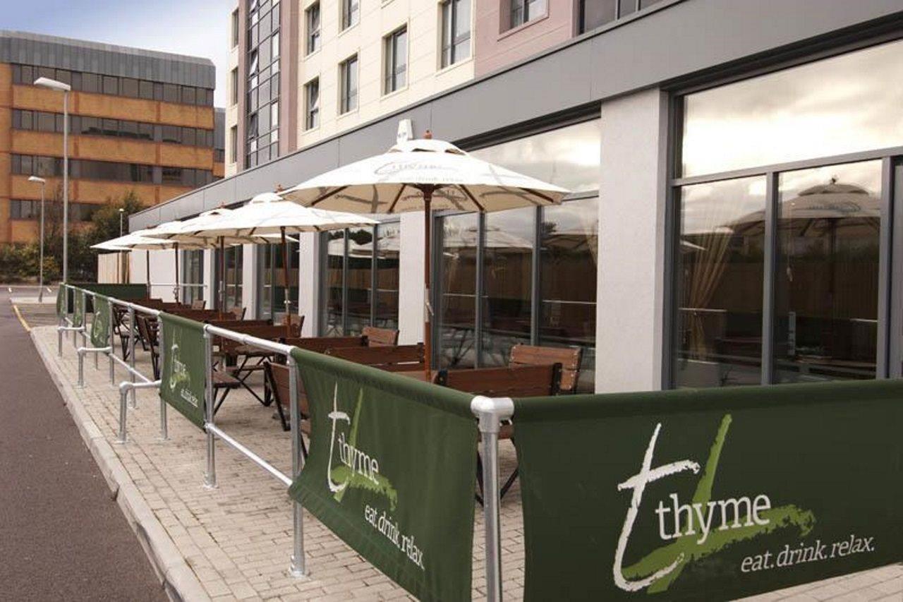 קרואולי Premier Inn London Gatwick Airport - Manor Royal מראה חיצוני תמונה